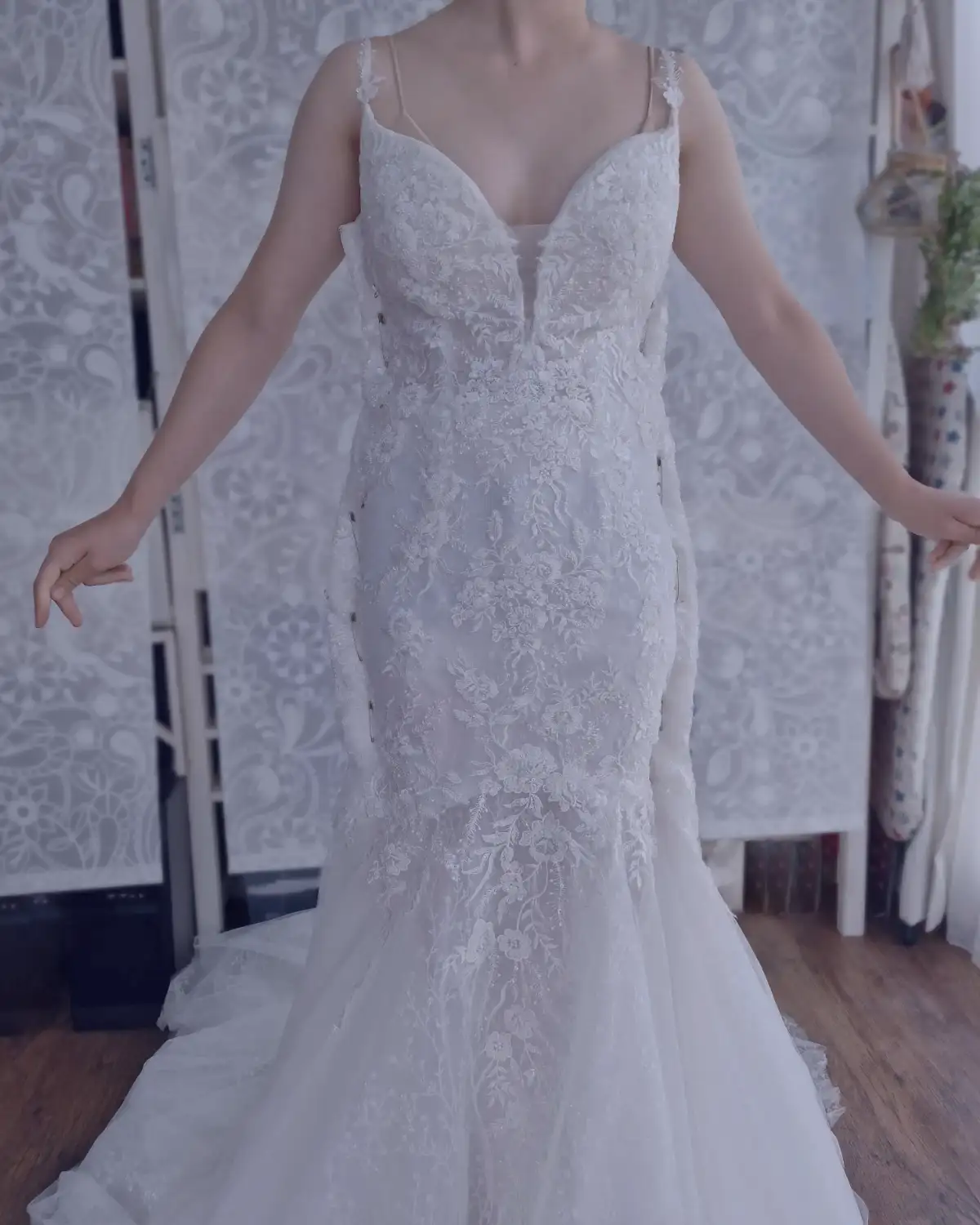 dress alteration detail at suu bespoke