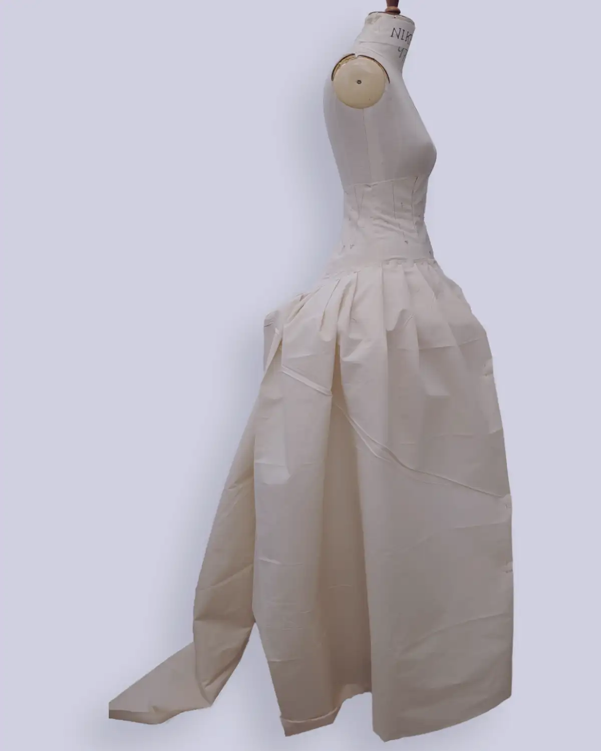 dress alteration detail at suu bespoke