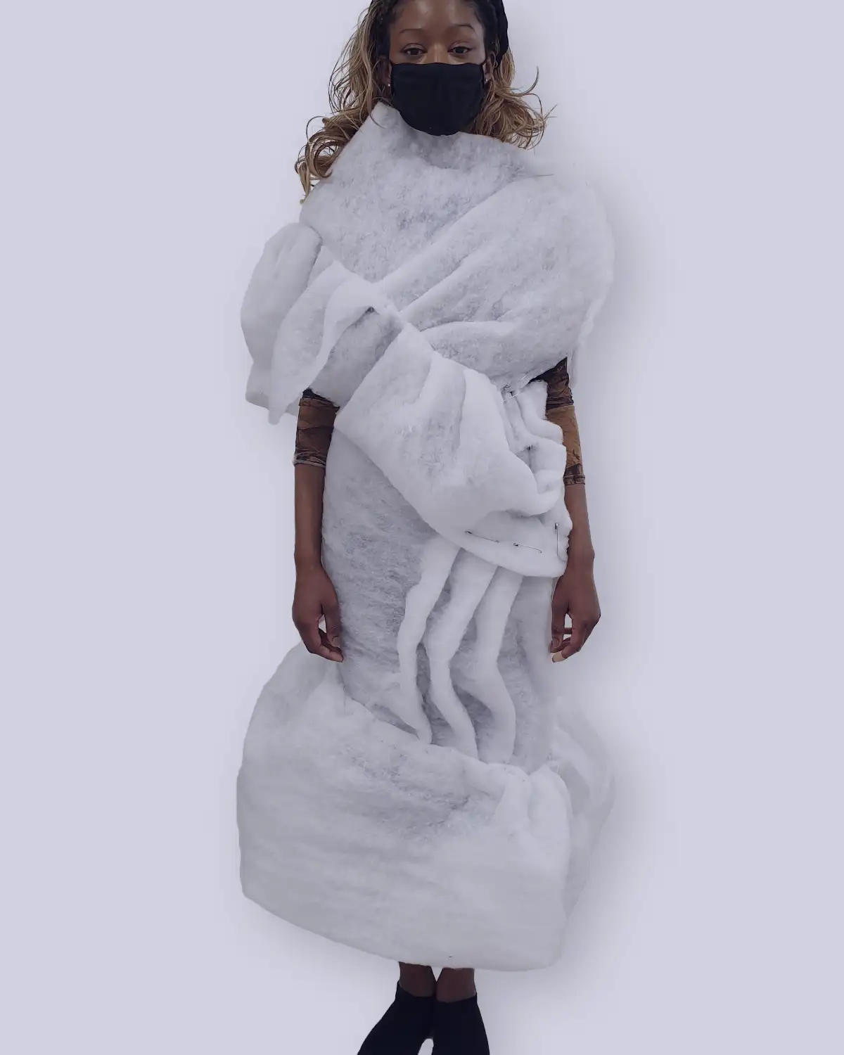 dress alteration detail at suu bespoke